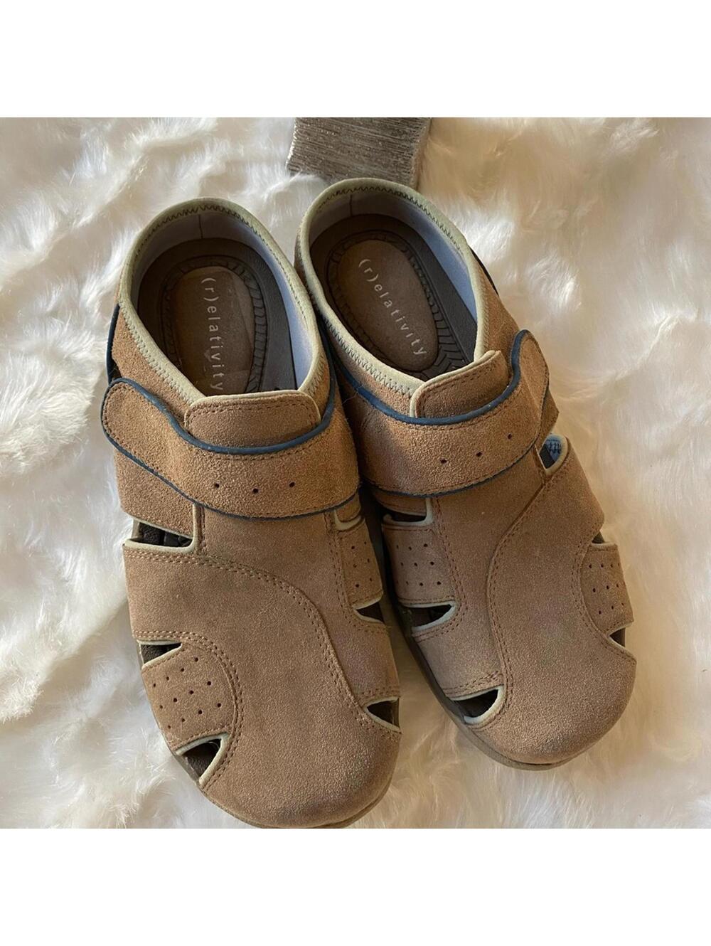 Relativity Suede Brown Casual Sandals with Strap size 8.5